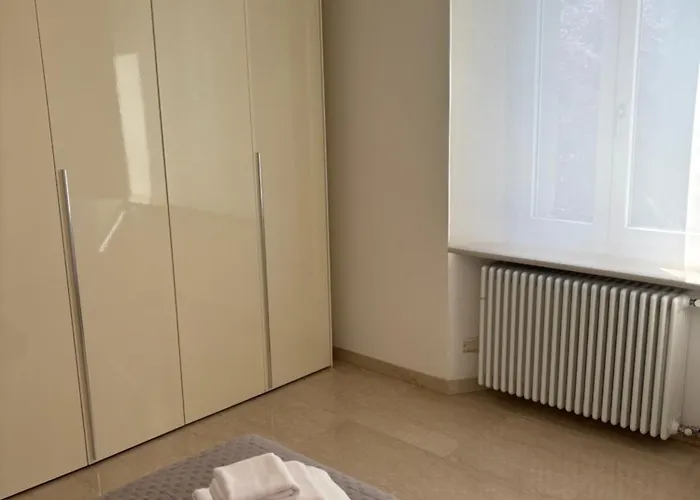 Feriehus Red Leaf Como